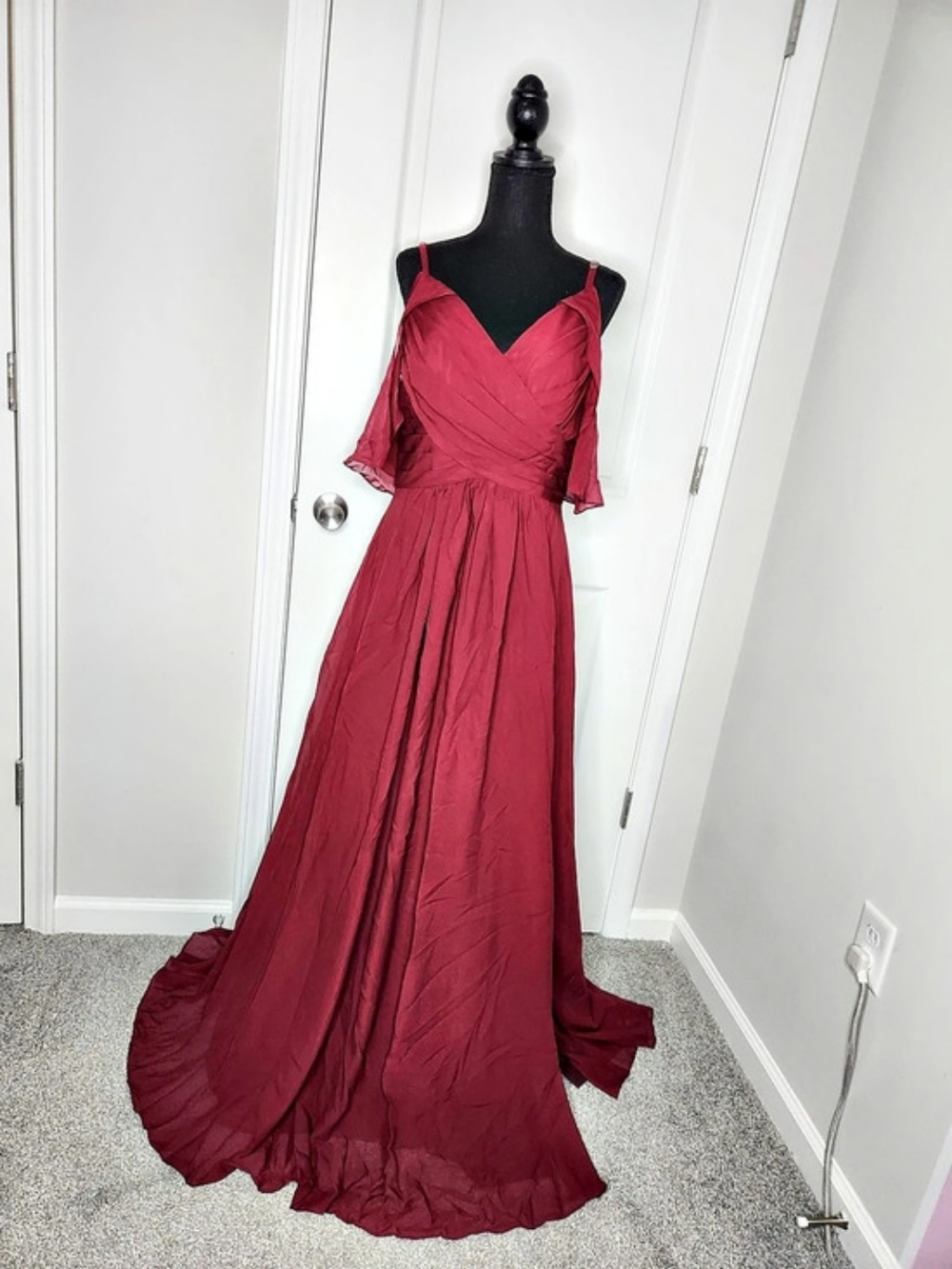 RYANTH Burgundy Maxi Dress Like New